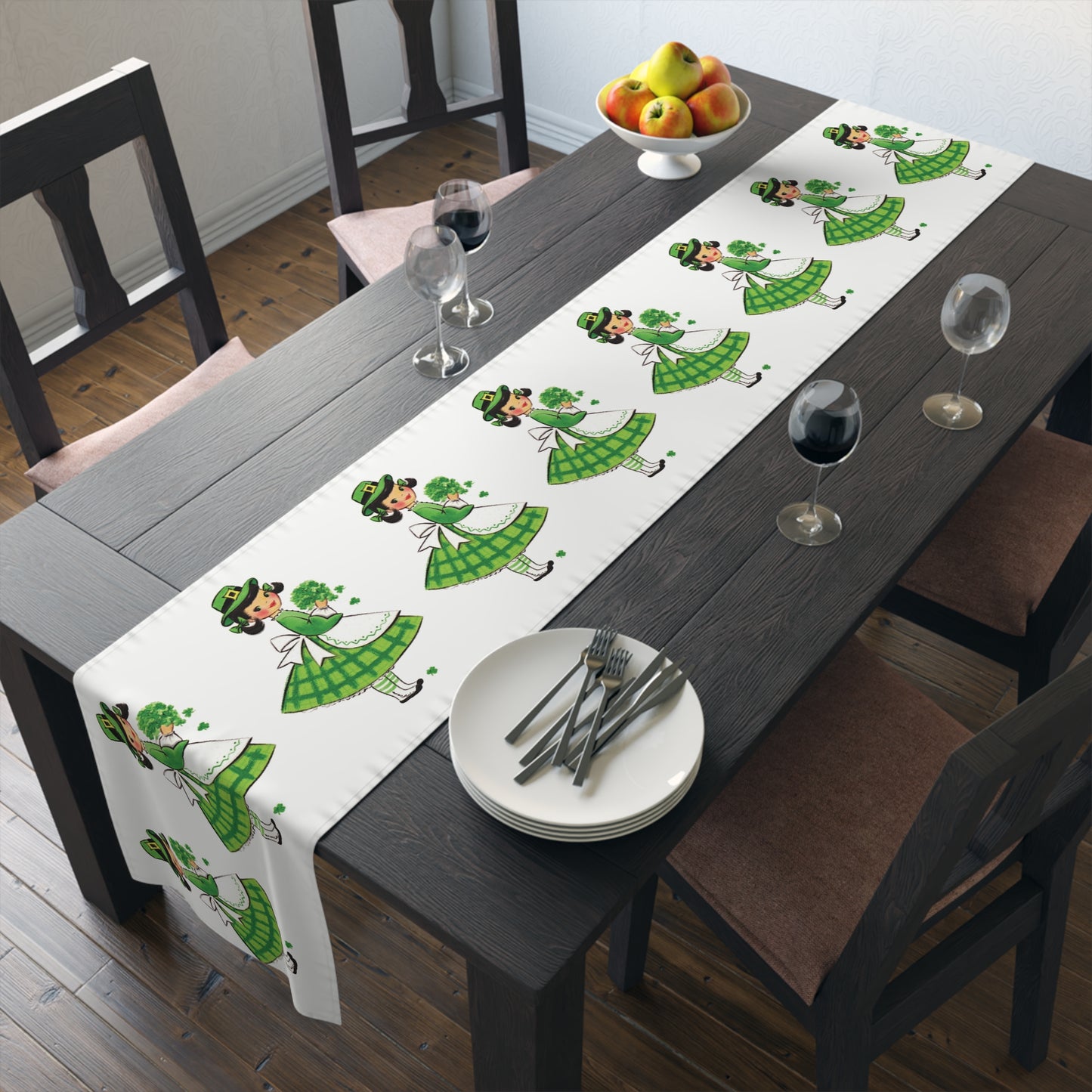 St. Patrick's Day Midcentury Table Runner